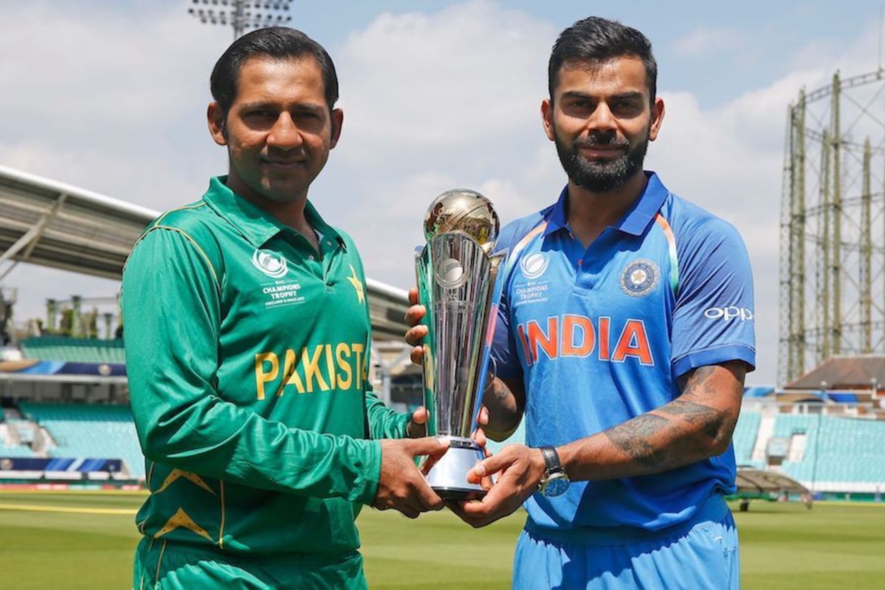 Sarfraz Ahmed and Virat Kohli with the trophy on the eve of the Champions Trophy final, The Oval, London, June 17, 2017