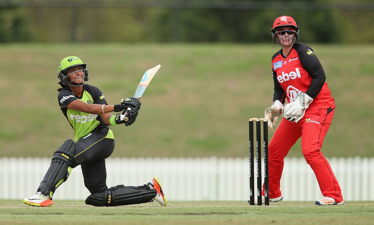 Harmanpreet Kaur plays a shot to the leg side, Sydney Thunder v Melbourne Renegades, Women's Big Bash League, Blacktown, December 26, 2016
