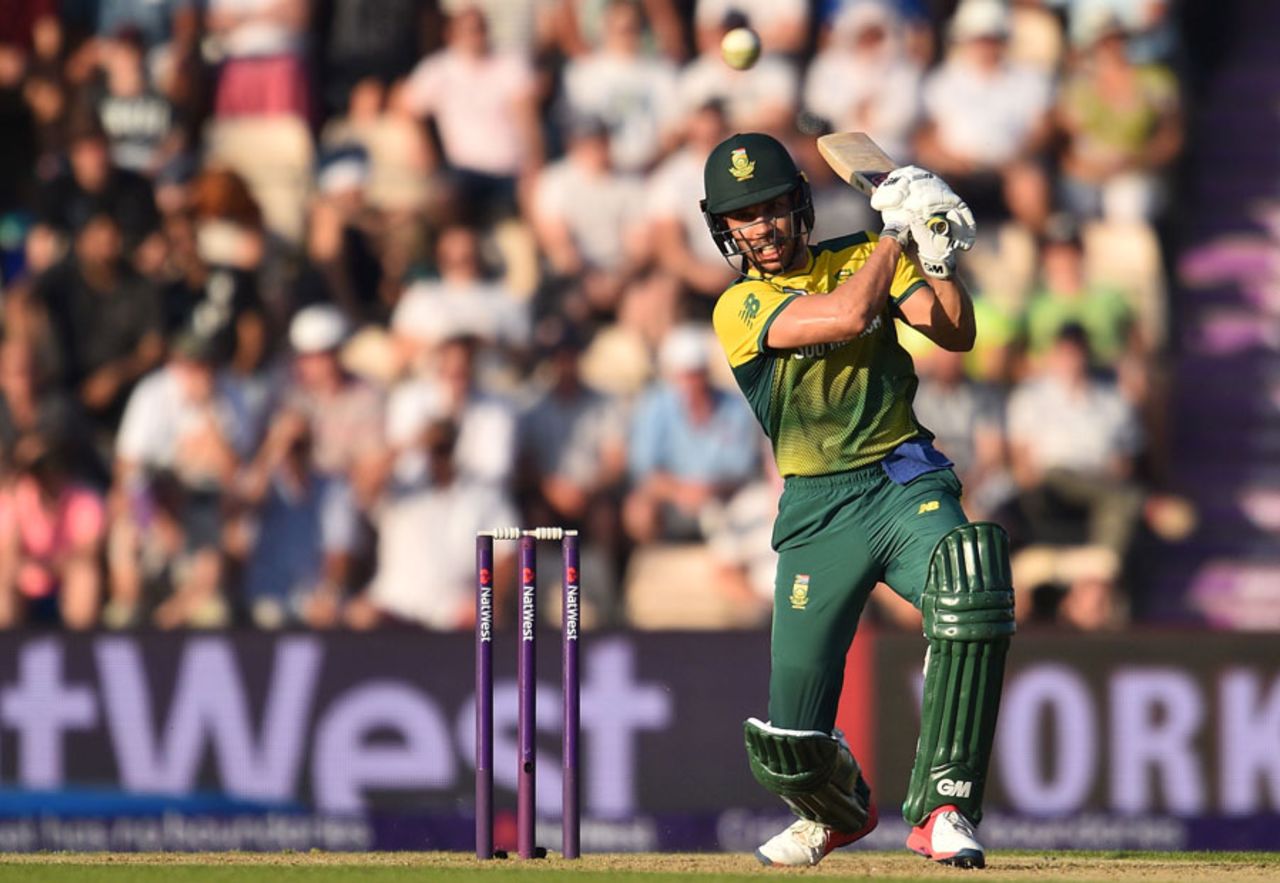 Farhaan Behardien hits down the ground, England v South Africa, 1st T20I, Ageas Bowl, June 21, 2017