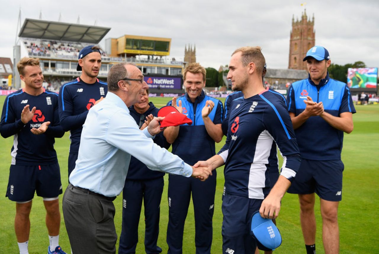 David Lloyd has a cap and a handshake for debutant Liam Livingstone, England v South Africa, 2nd T20I, Taunton, June 23, 2017