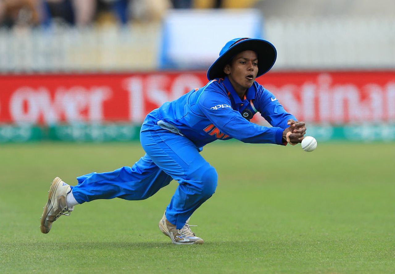 Deepti Sharma dropped an early chance off Tammy Beaumont, England v India, Women's World Cup, Derby, June 24, 2017
