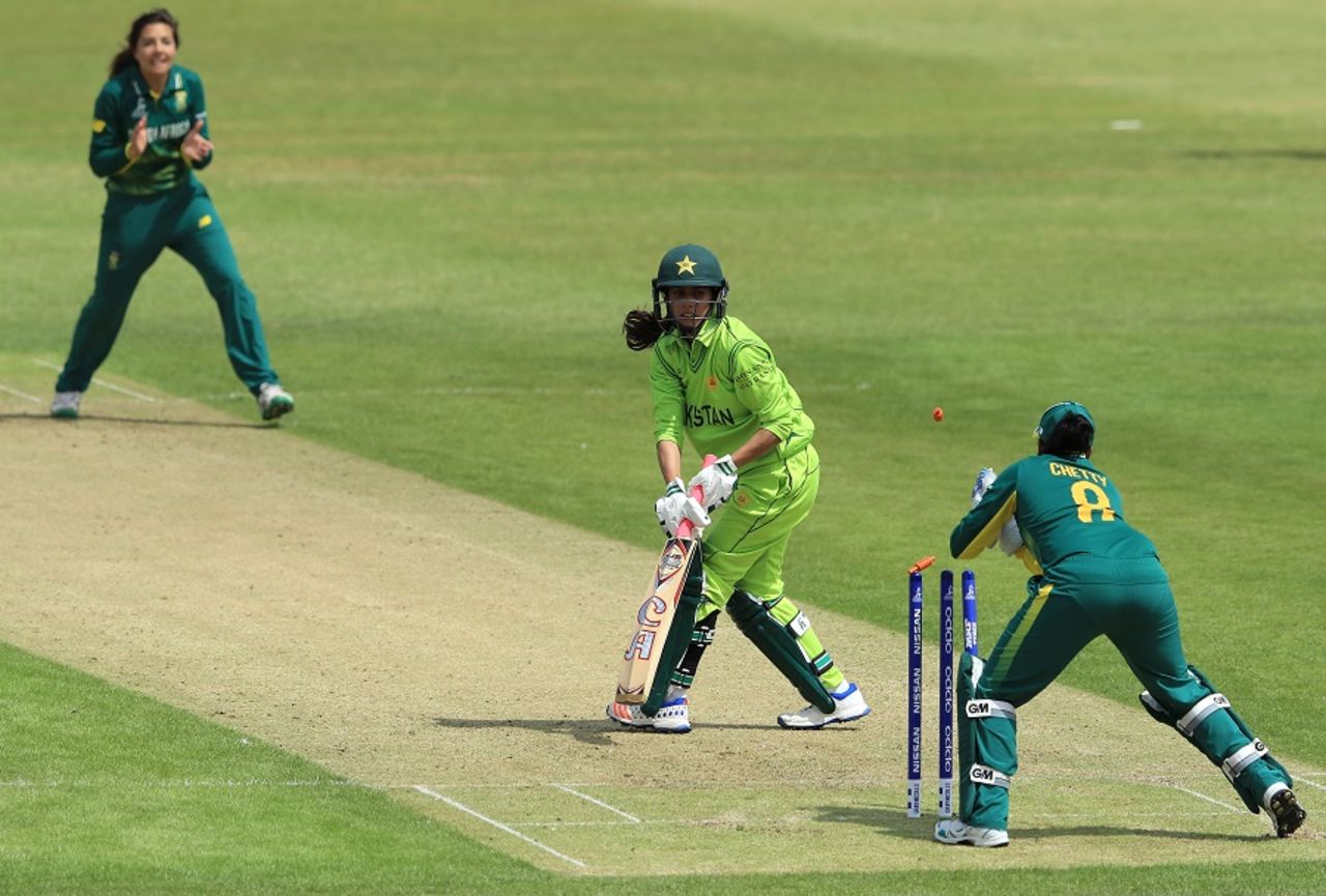 Nain Abidi is stumped by Trisha Chetty, South Africa v Pakistan, Women's World Cup, Leicester, June 25, 2017