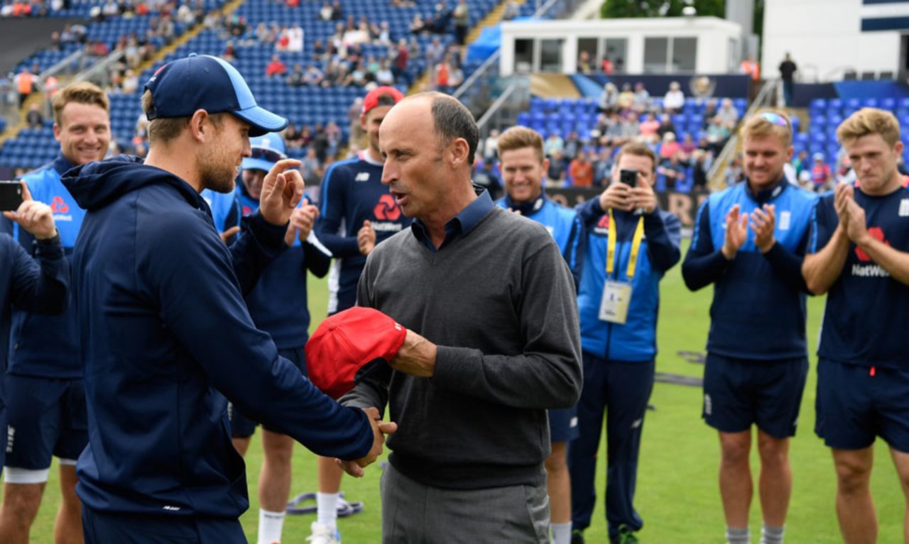 Nasser Hussain presents Dawid Malan with his cap, England v South Africa, 3rd T20I, Cardiff, June 25, 2017
