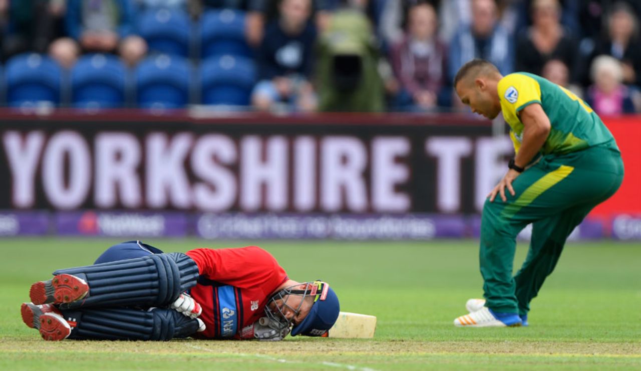 Alex Hales suffered a painful blow when inside-edging a shot on to his knee, England v South Africa, 3rd T20I, Cardiff, June 25, 2017