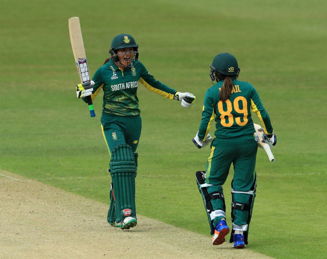 Sune Luus and Shabnim Ismail allayed fears of a heart-wrenching loss, South Africa v Pakistan, Women's World Cup, June 25, 2017