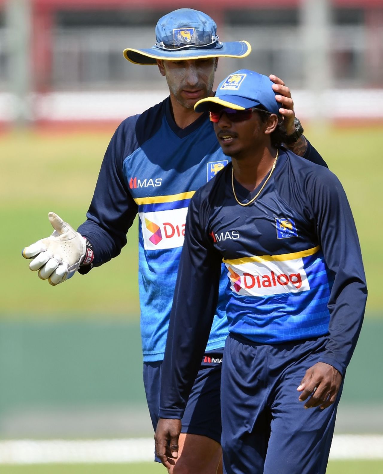 Nic Pothas, Sri Lanka's interim coach, with Lakshan Sandakan during a training session, Galle, June 29, 2017