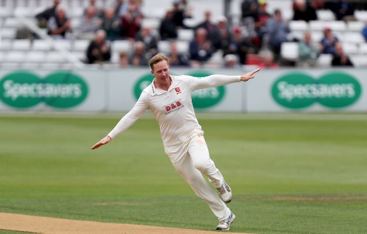 Simon Harmer continued his prolific wicket-taking form, Essex v Middlesex, County Championship, Division One, Chelmsford, 4th day, June 29, 2017