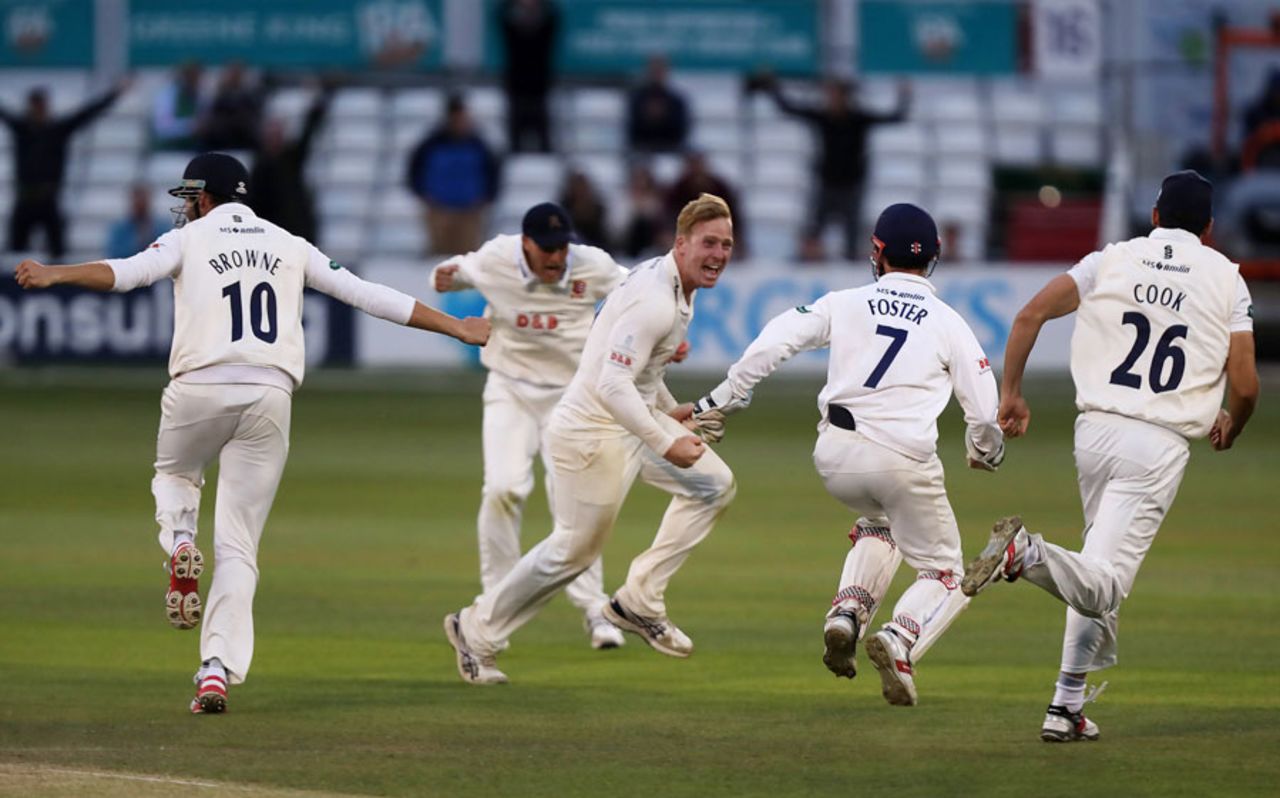 Essex celebrate Simon Harmer's ninth wicket - and a dramatic victory, Essex v Middlesex, County Championship, Division One, Chelmsford, 4th day, June 29, 2017