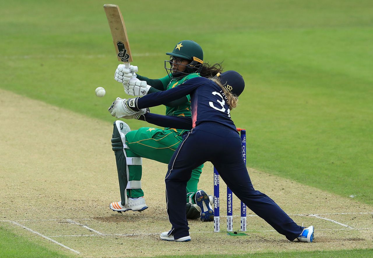 Ayesha Zafar kept Pakistan afloat with a half-century, England v Pakistan, Women's World Cup, Leicester, June 27, 2017