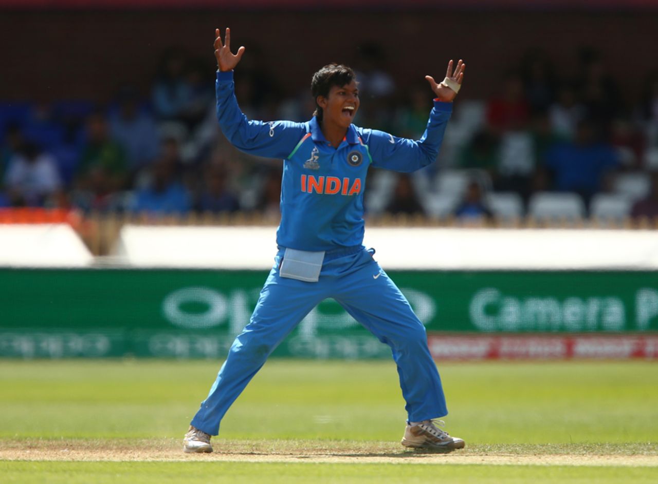 Deepti Sharma appeals for the wicket of Nain Abidi, India v Pakistan, Women's World Cup 2017, Derby, July 2, 2017