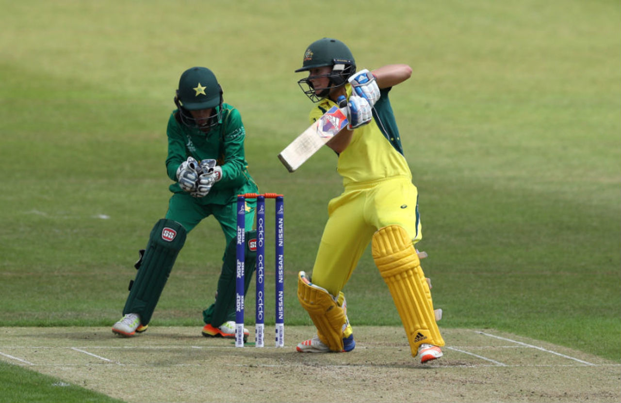 Ellyse Perry's second successive half-century lifted Australia from 60 for 3, Pakistan v Australia, Women's World Cup, Leicester, July 5, 2017
