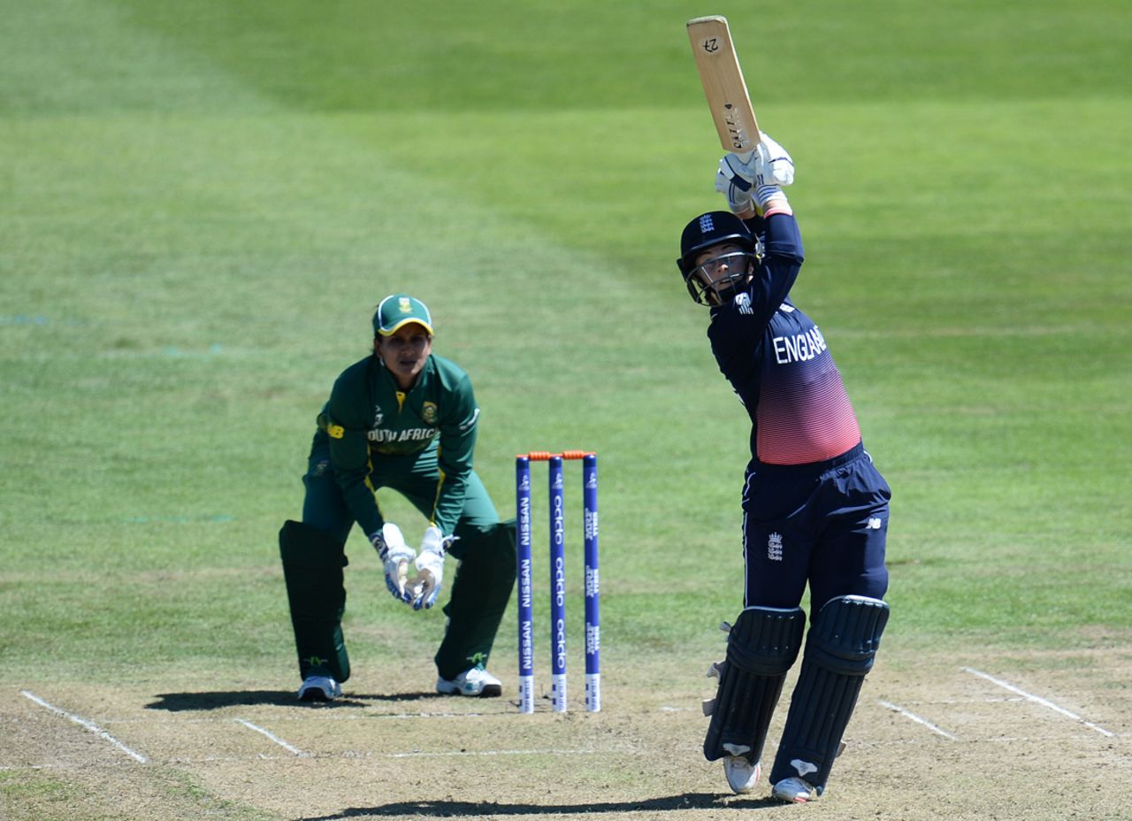 Tammy Beaumont lofts over mid-off, England v South Africa, Women's World Cup, Bristol, July 5, 2017