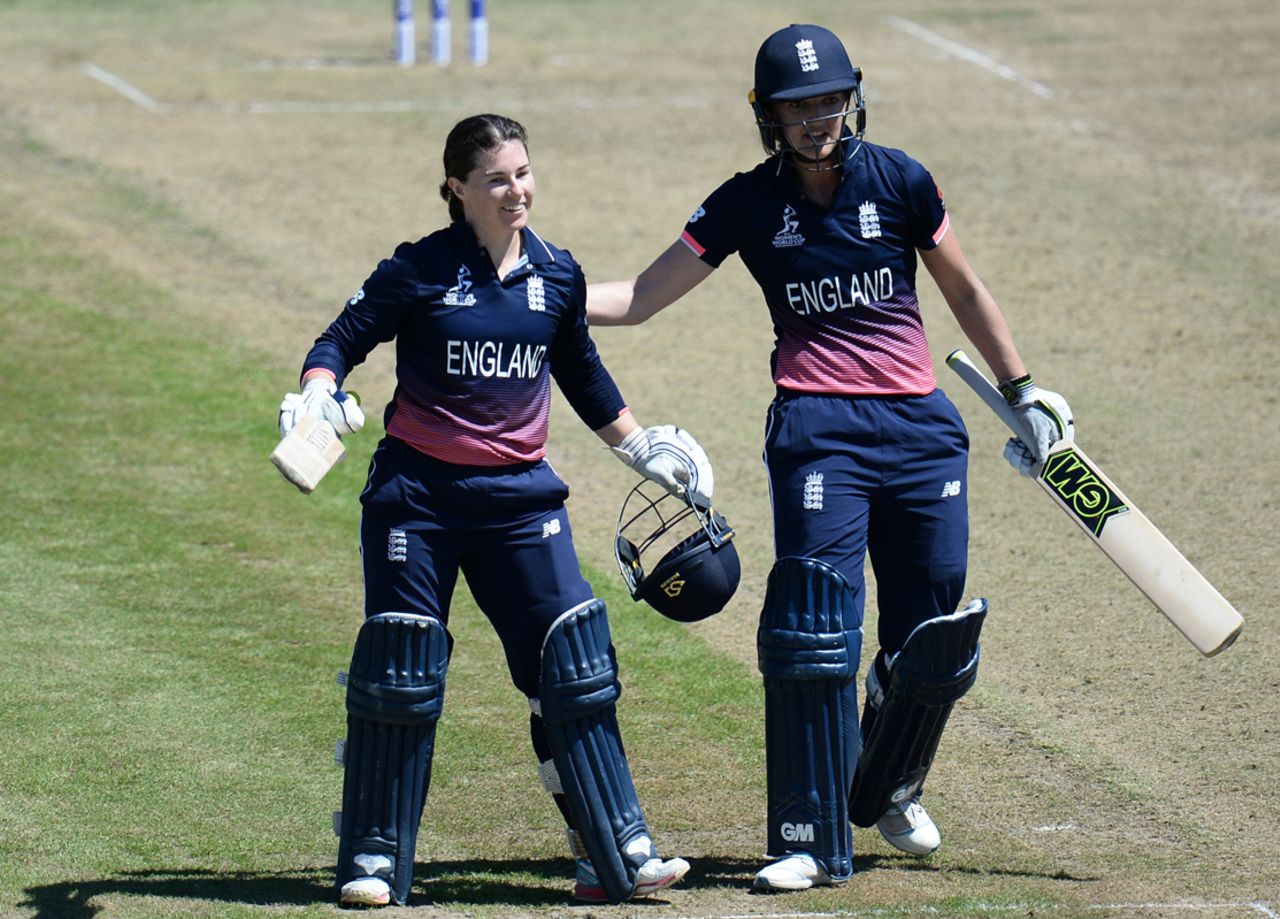 Tammy Beaumont and Sarah Taylor added 275 off 209 balls, England v South Africa, Women's World Cup, Bristol, July 5, 2017