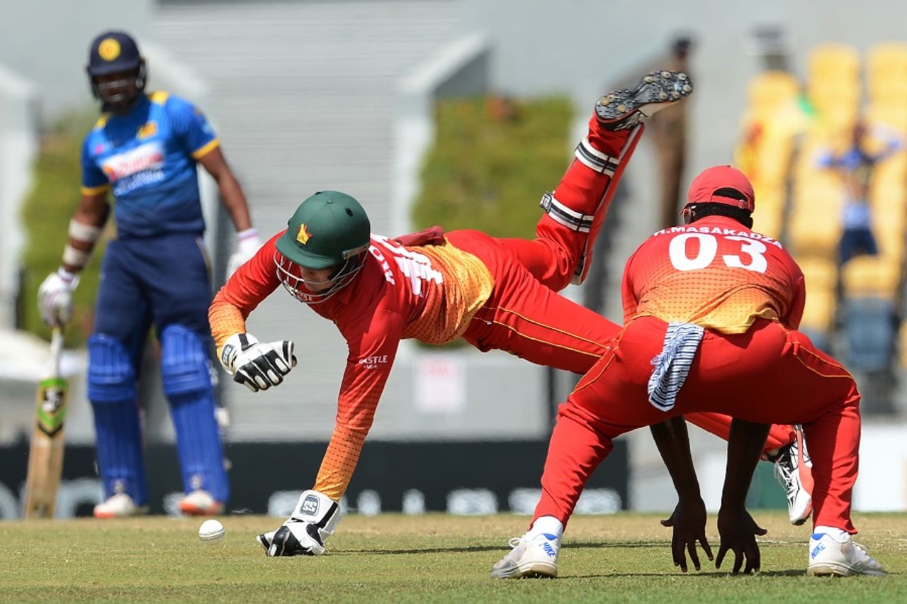Peter Moor gives it his all as he tries to stop the ball, Sri Lanka v Zimbabwe, 5th ODI, Hambantota, July 10, 2017
