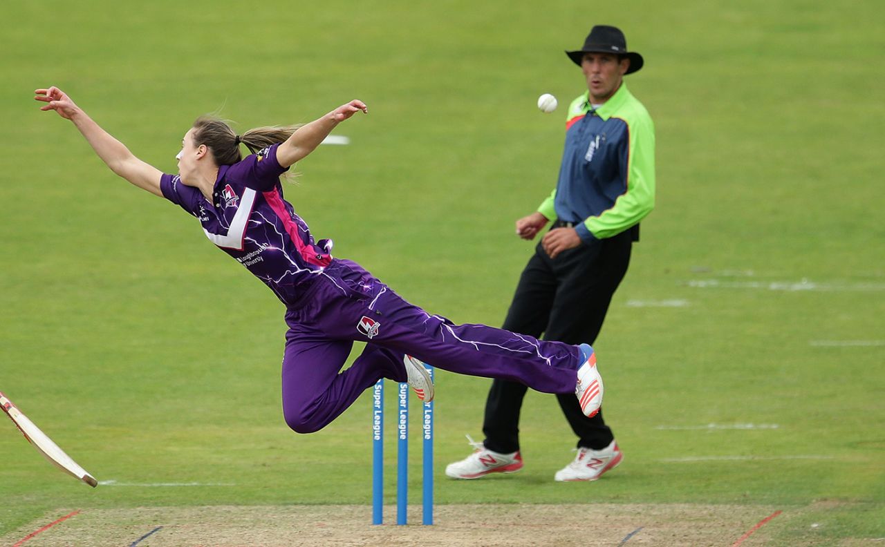 Ellyse Perry leaps to her right in vain to stop the ball, Yorkshire Diamonds v Loughborough Lightning, Women's Super League, Headingley, July 30, 2016