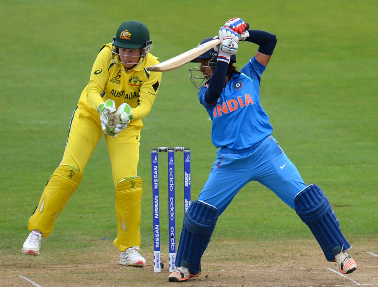 Punam Raut punches off the back foot, Australia v India, Women's World Cup, Bristol, July 12, 2017