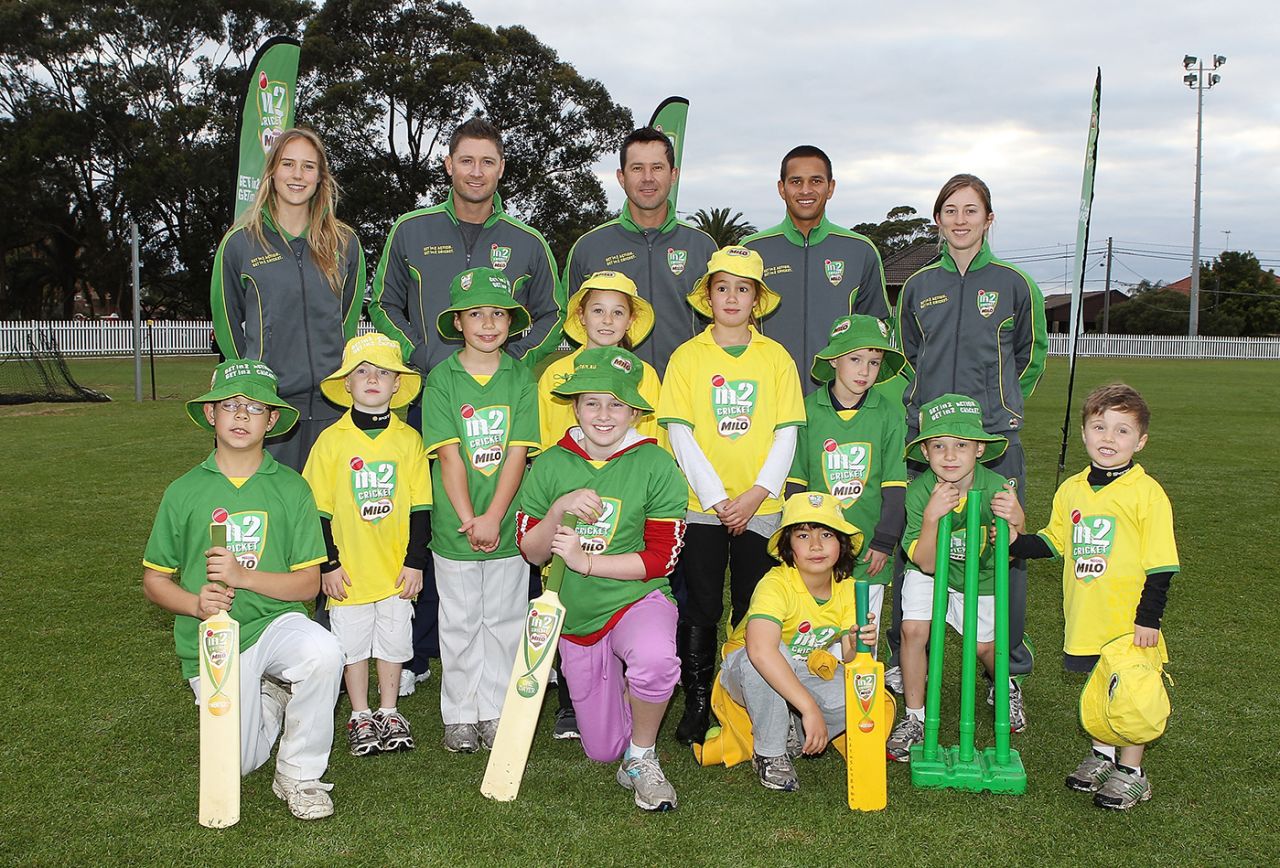Ellyse Perry, Michael Clarke, Ricky Ponting, Usman Khawaja and Rachel Haynes with young cricketers at the MILO in2Cricket Launch, Sydney, October 5, 2011