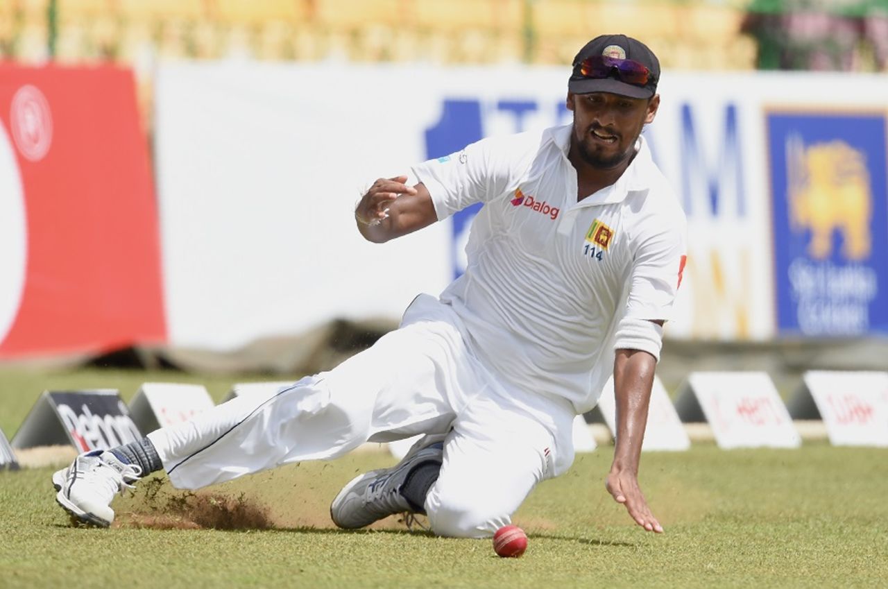 Suranga Lakmal cleans up in the deep, Sri Lanka v Zimbabwe, Only Test, Colombo, 1st day, July 14, 2017