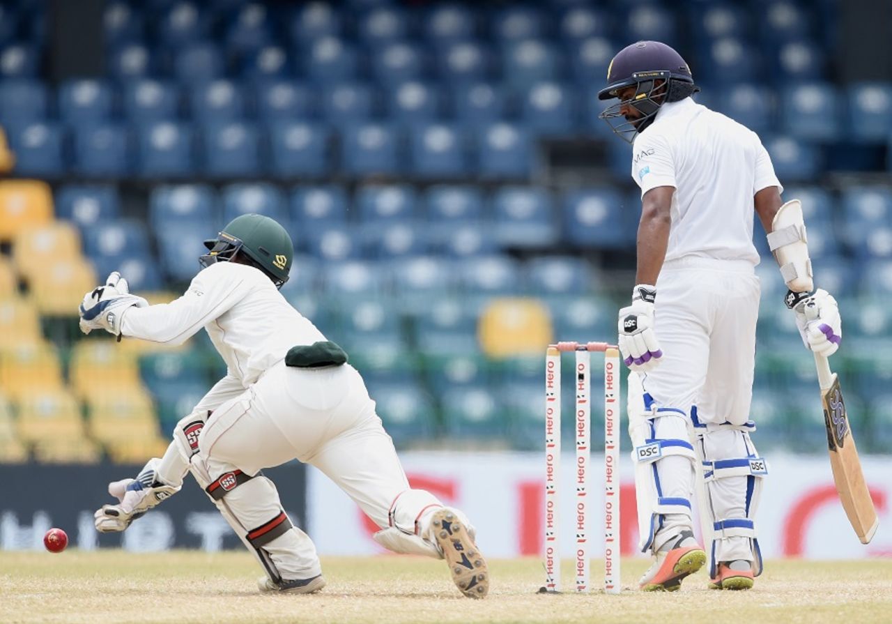 Niroshan Dickwella was put down by Regis Chakabva on 63, Sri Lanka v Zimbabwe, only Test, 5th day, Colombo, July 18, 2017