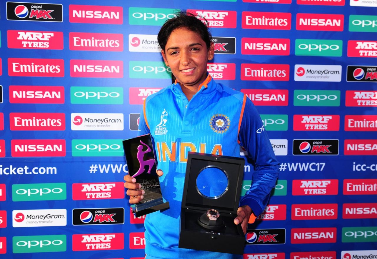 Harmanpreet Kaur with the match award, Australia v India, Women's World Cup, semi-final, Derby, July 20, 2017
