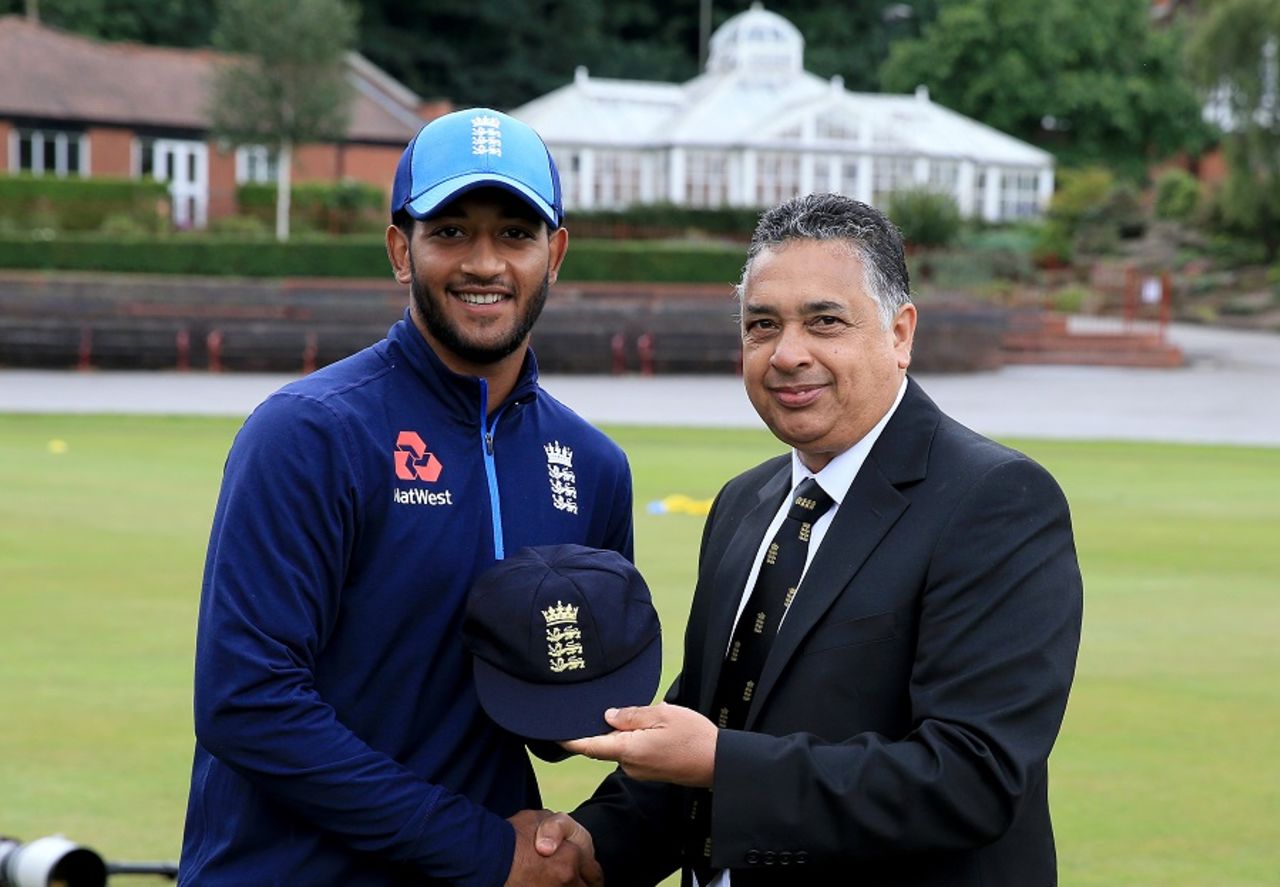 Ryan Patel receives his maiden cap from selector John Abrahams, England Under-19s v India Under-19s, 1st Youth Test, Chesterfield, July 23, 2017