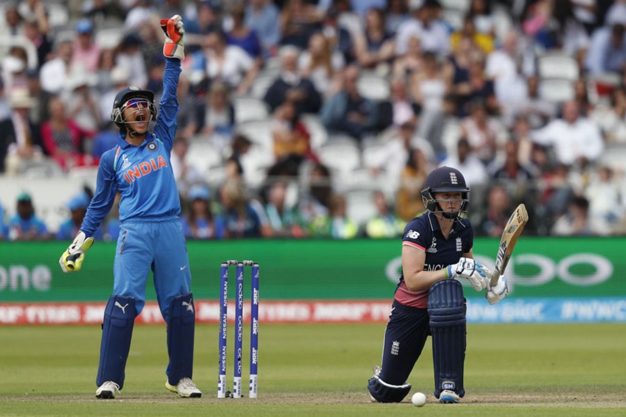 Heather Knight was lbw on review after missing a sweep, England v India, Women's World Cup final 2017, Lord's, July 23, 2017