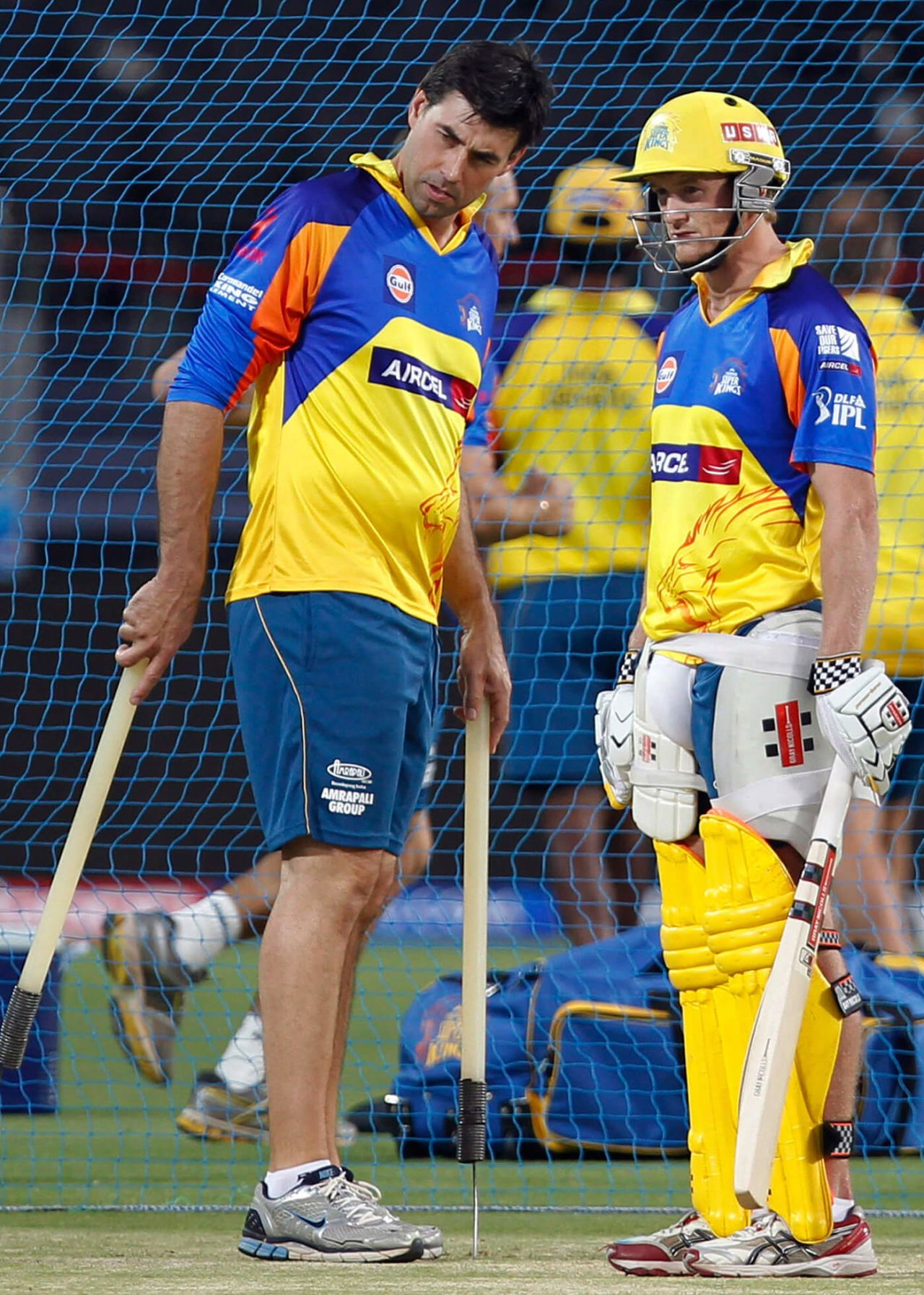 Stephen Fleming talks to George Bailey in the nets, Pune, April 13, 2012