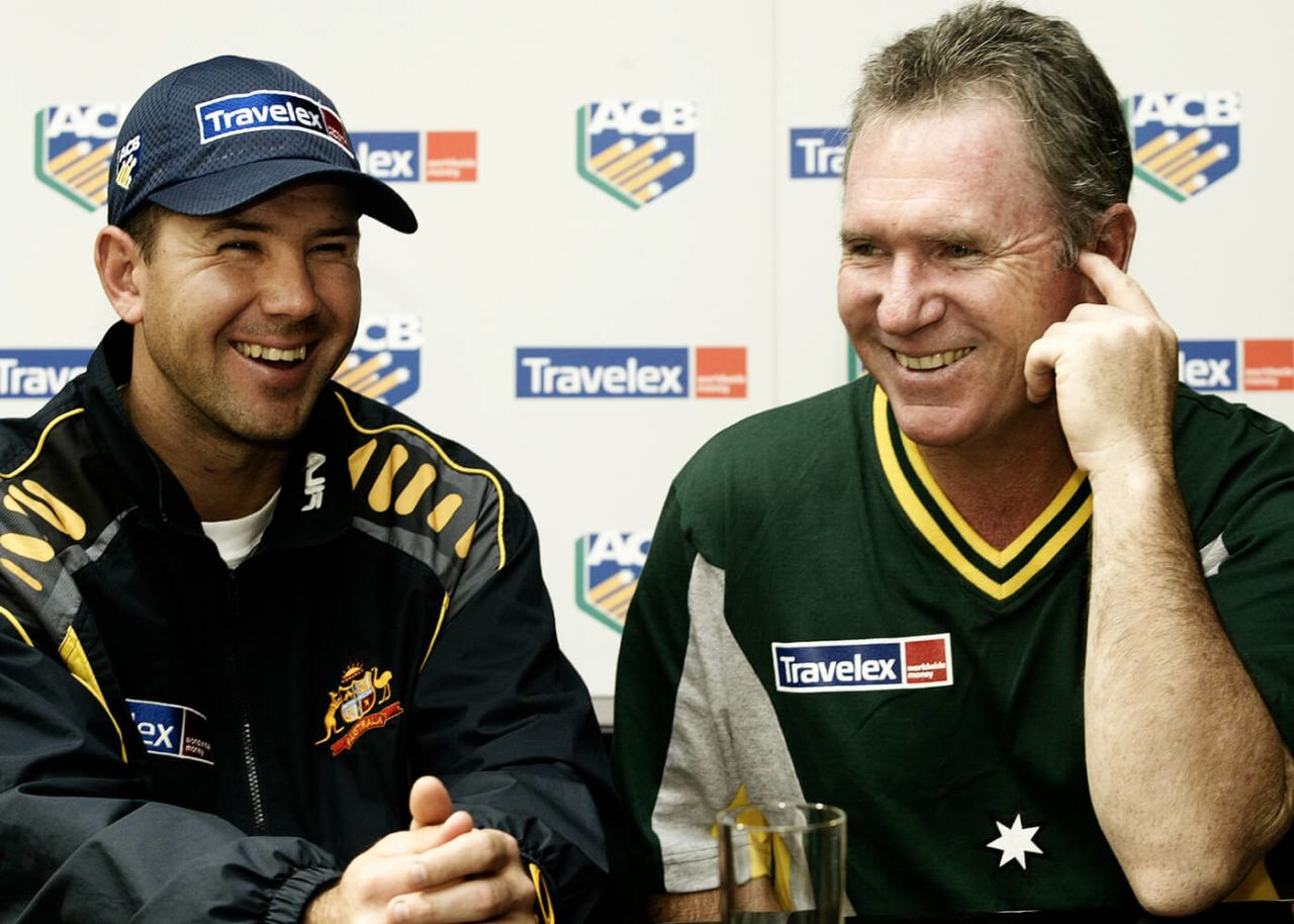 Ricky Ponting and Allan Border speak at a press conference, Nairobi, August 28, 2002