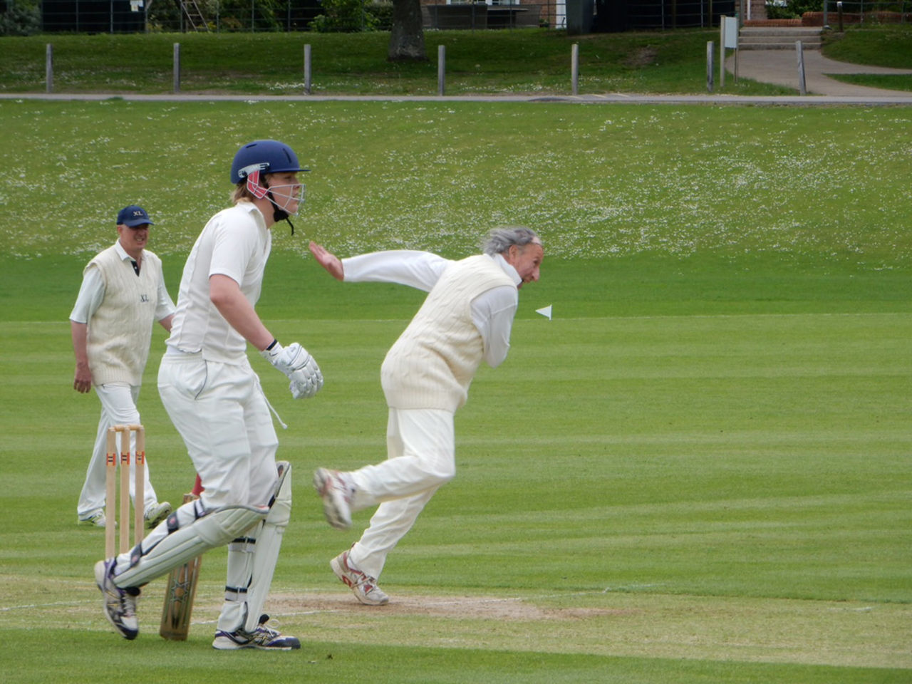 Les Loader bowls in a game for the Forty Club
