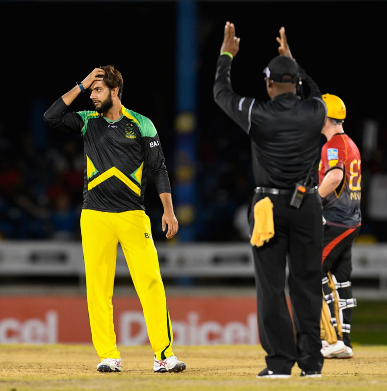 Imad Wasim looks on after being hit for six, T&T Riders v Jamaica Tallawahs, CPL 2017, Port of Spain