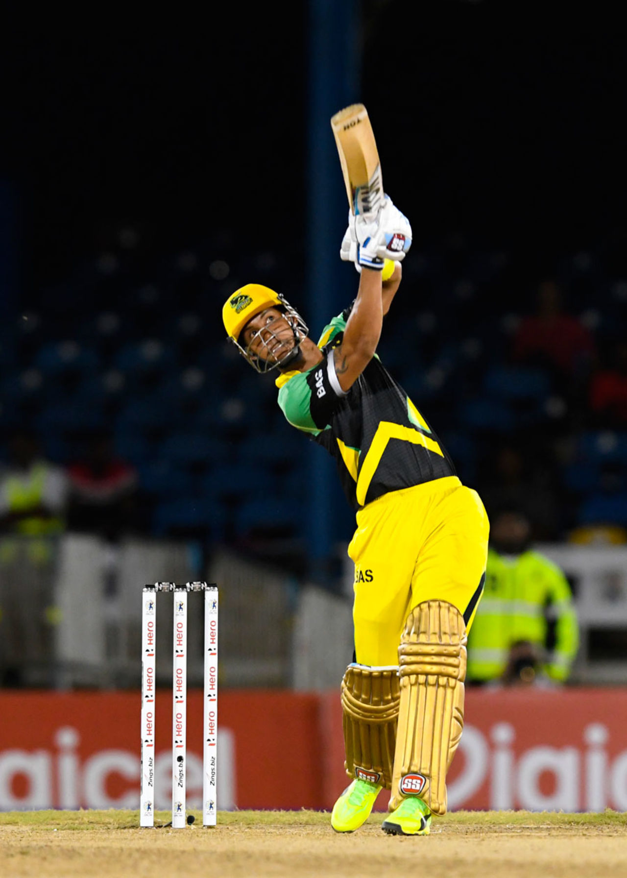 Lendl Simmons lifts one over the long-off boundary, T&T Riders v Jamaica Tallawahs, CPL 2017, Port of Spain