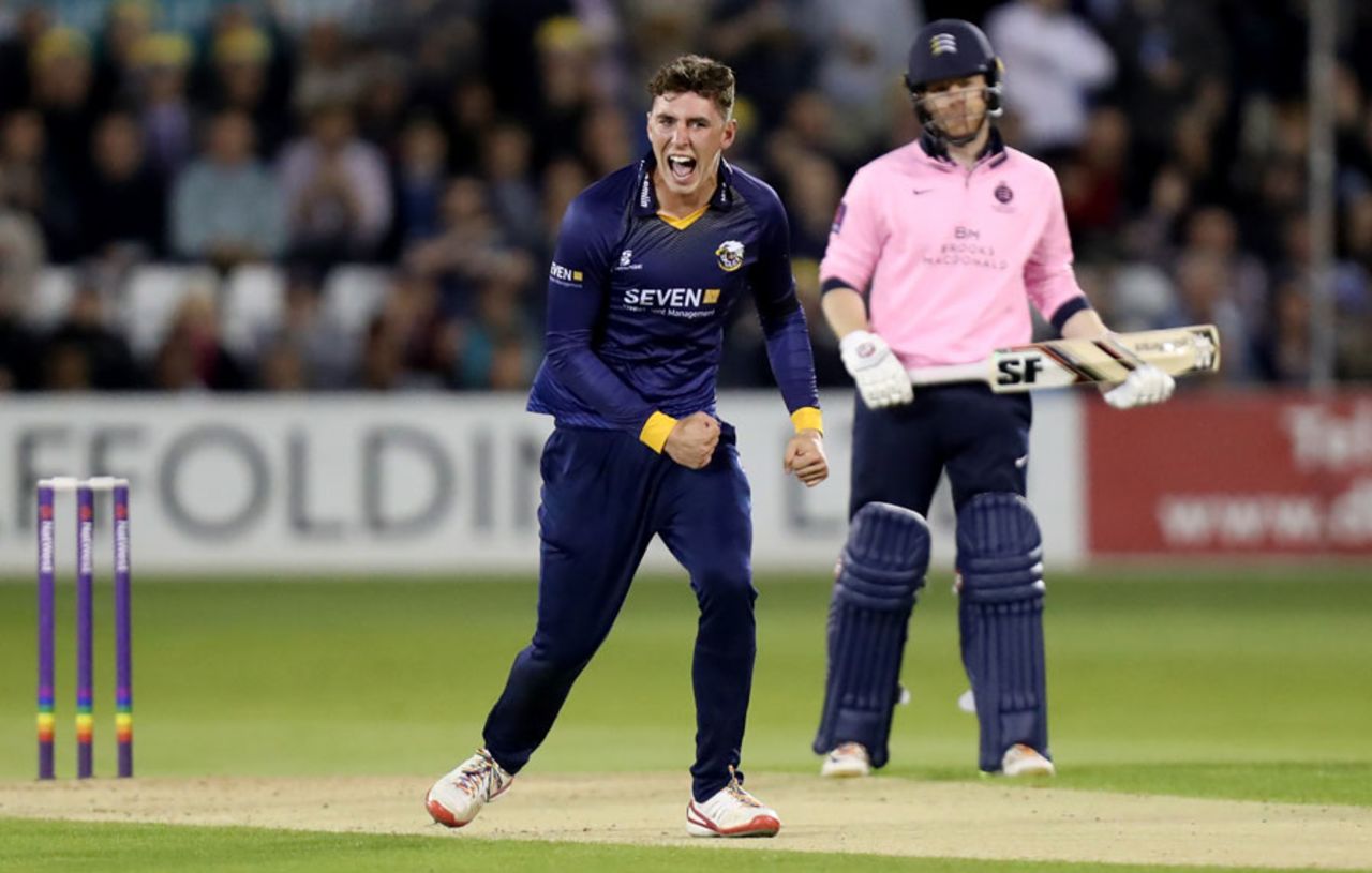 Dan Lawrence picked up the wicket of John Simpson, Essex v Middlesex, NatWest T20 Blast, South Group, Chelmsford, August 11, 2017