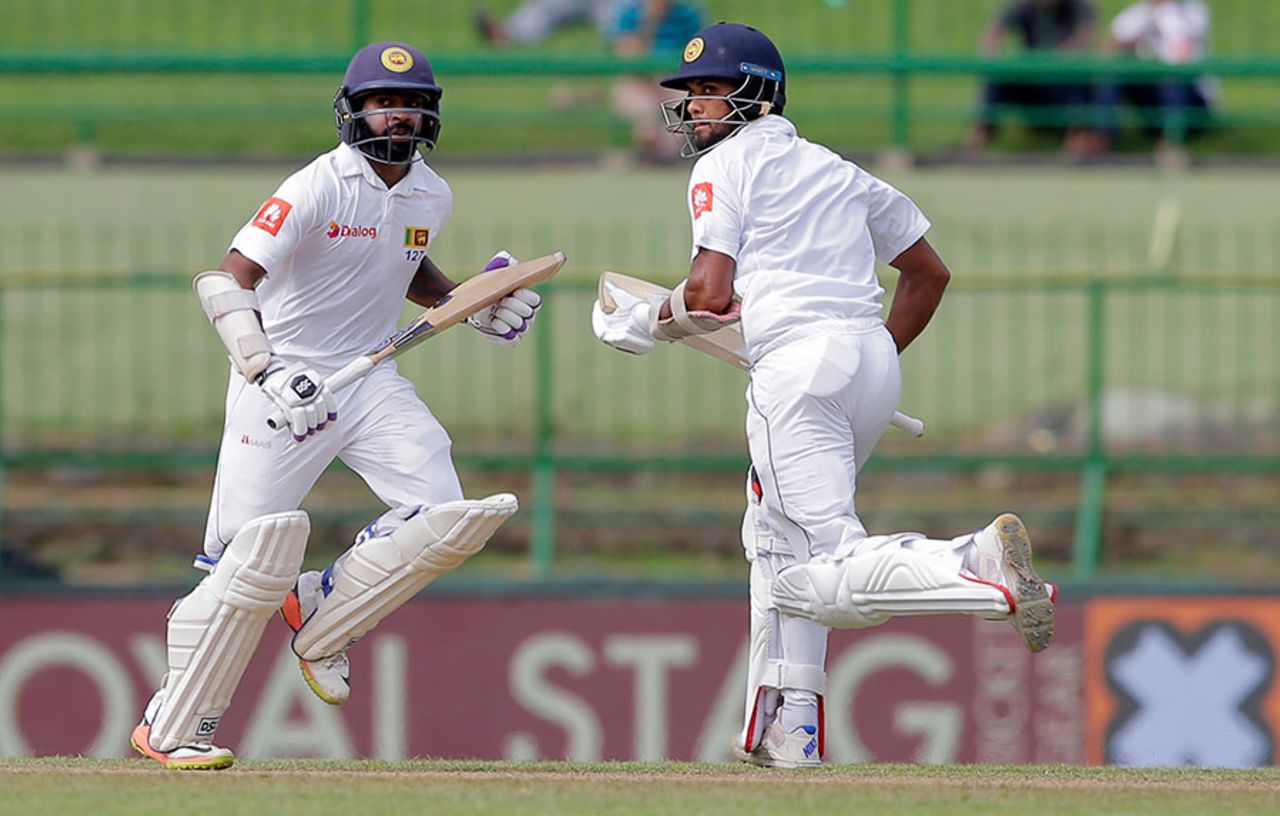 Dinesh Chandimal and Niroshan Dickwella put up a 63-run partnership, Sri Lanka v India, 3rd Test, 2nd day, Pallekele, August 13, 2017