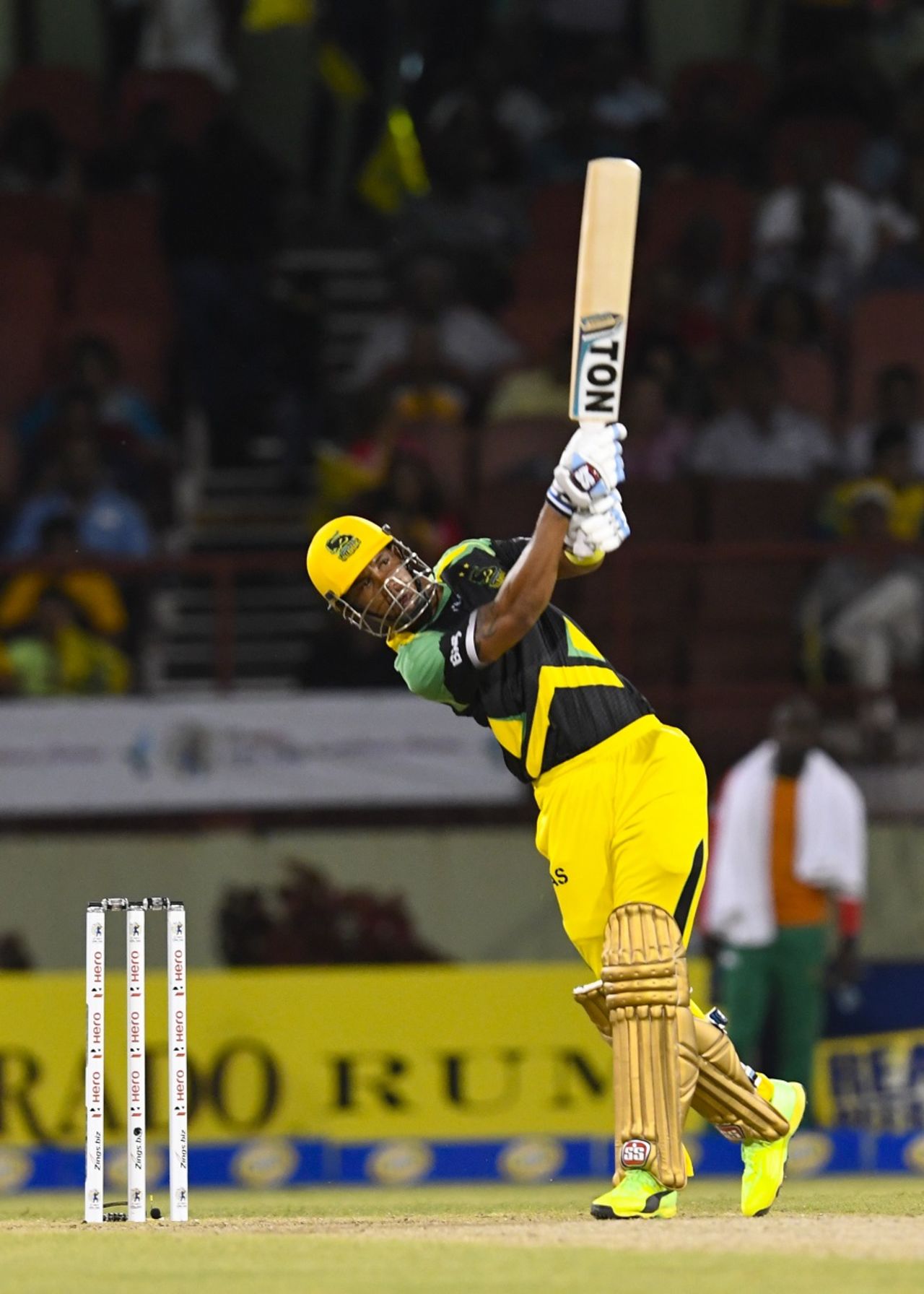 Lendl Simmons launches one down the ground, Jamaica Tallawahs v Amazon Guyana Warriors, CPL 2017, Providence, August 17, 2017