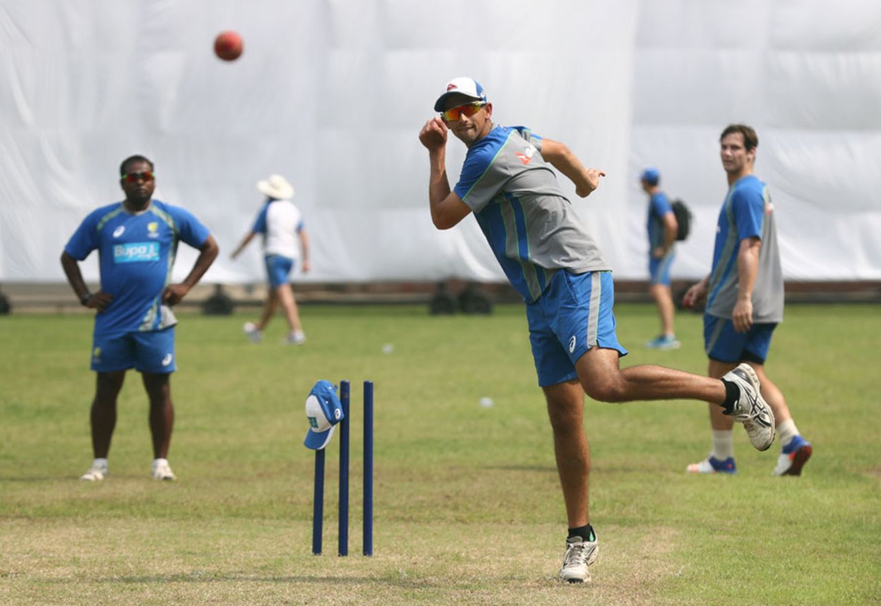 Ashton Agar bowls from wide of the crease in training, Dhaka, August 20, 2017