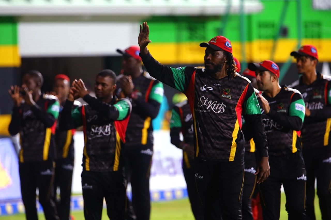 Chris Gayle and the rest of the Patriots players thank the home crowd, St Kitts and Nevis Patriots v Trinbago Knight Riders, CPL 2017, Basseterre, August 23, 2017