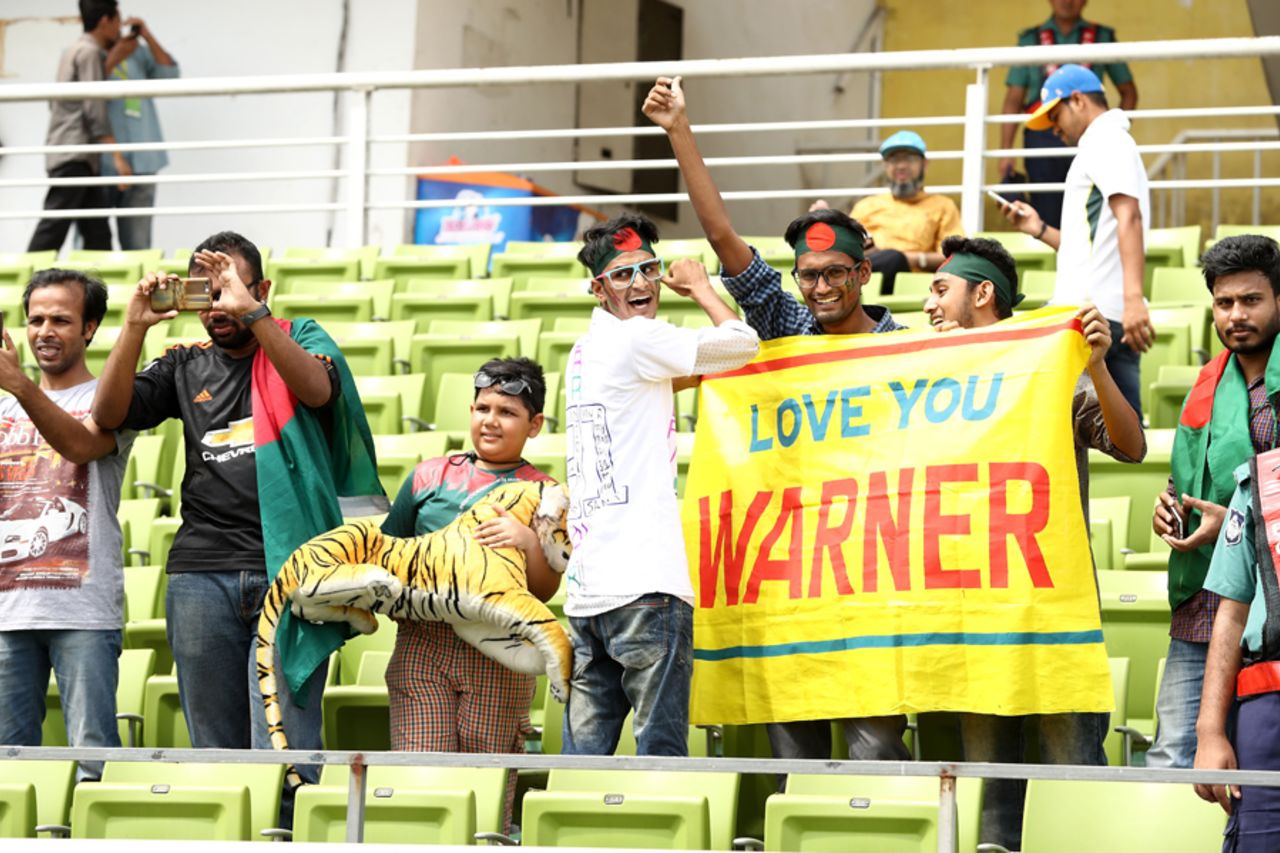 Mirpur's David Warner fan club came out on the first day, Bangladesh v Australia, 1st Test, Mirpur, 1st day, August 27, 2017
