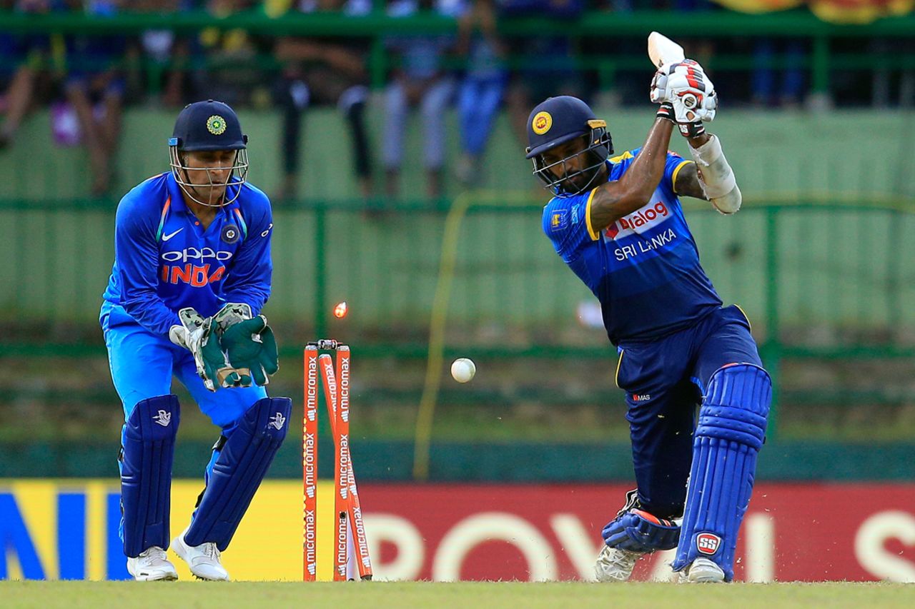 Axar Patel knocks back Chamara Kapugedera's leg stump, Sri Lanka v India, 3rd ODI, Pallekele, August 27, 2017