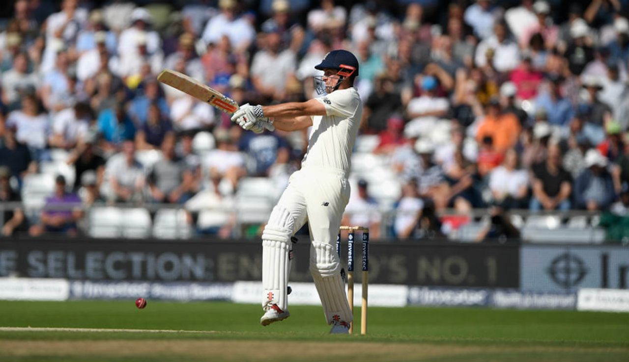 Alastair Cook started with caution as England faced a deficit of 169, England v West Indies, 2nd Investec Test, Headingley, 3rd day, August 27, 2017