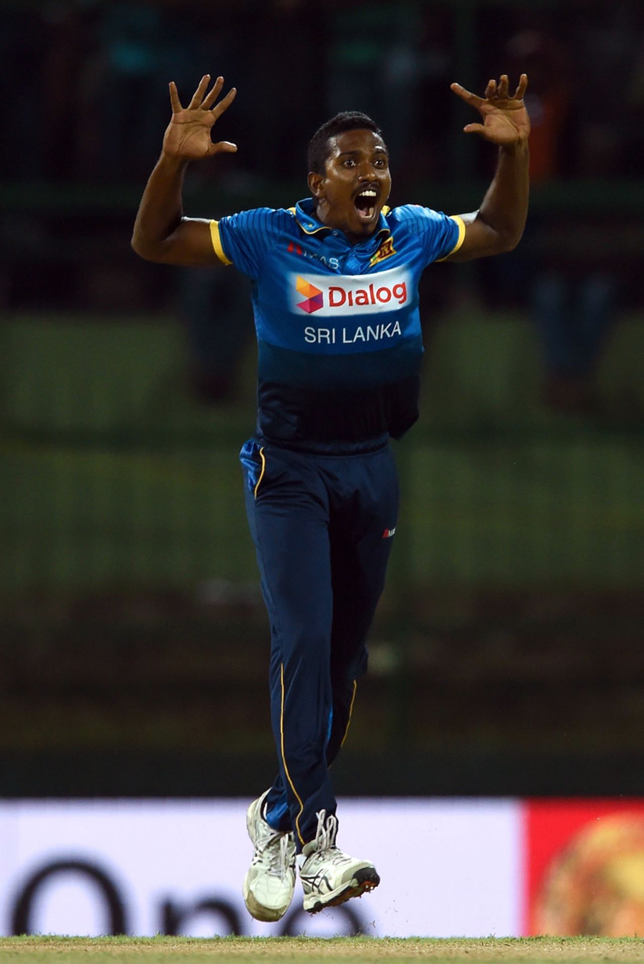 Vishwa Fernando is delighted after taking a wicket, Sri Lanka v India, 3rd ODI, Pallekele, August 27, 2017