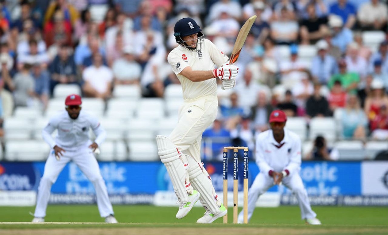 Joe Root pulls through midwicket, England v West Indies, 2nd Investec Test, Headingley, 4th day, August 28, 2017