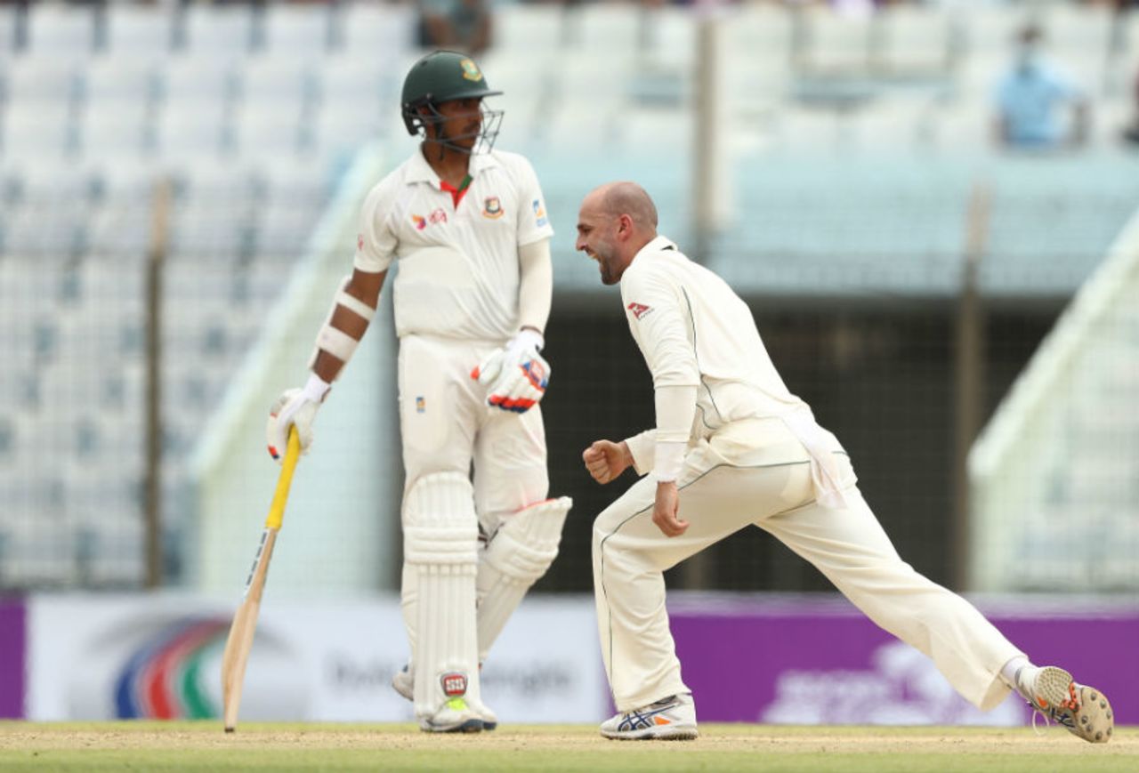 Nathan Lyon roars after trapping Tamim Iqbal lbw, Bangladesh v Australia, 2nd Test, Chittagong, 1st day, September 4, 2017