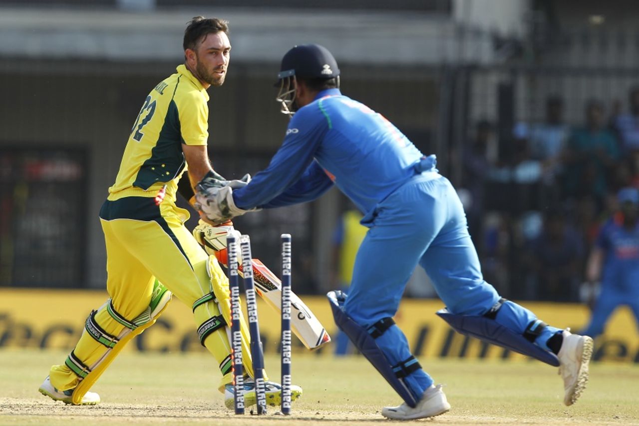 MS Dhoni effects his 100th stumping for India to dismiss Glenn Maxwell, India v Australia, 3rd ODI, Indore