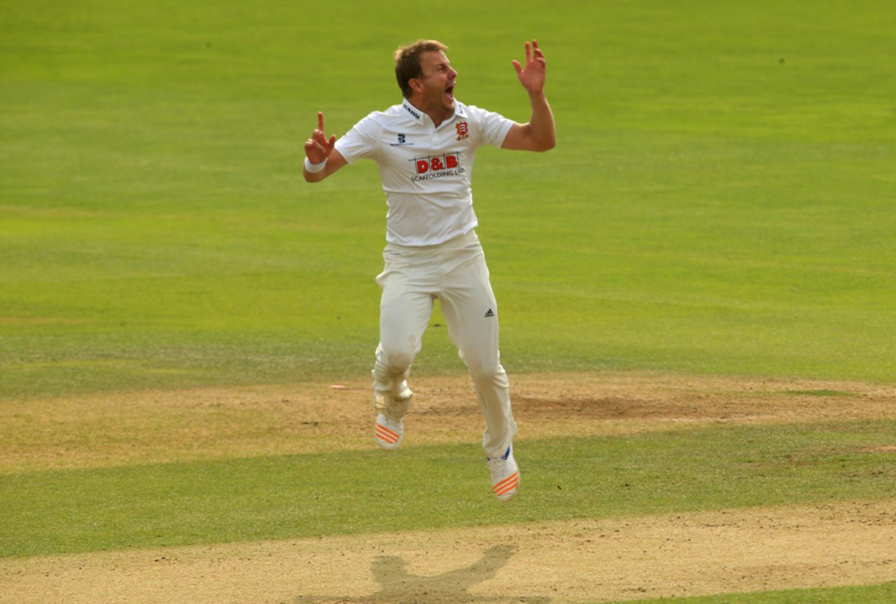 Neil Wagner celebrates a Yorkshire wicket, Essex v Yorkshire, Specsavers Championship Division One, Chelmsford, September 26, 2017