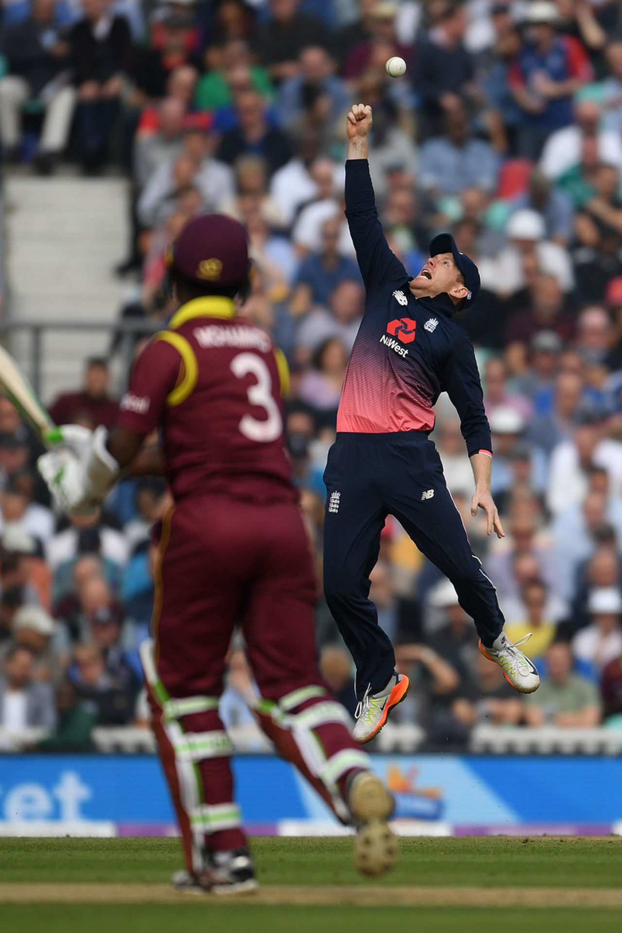 Eoin Morgan just failed to hold a sharp chance above his head, England v West Indies, 4th ODI, The Oval, September 27, 2017