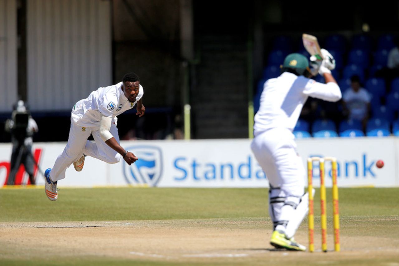 Andile Phehlukwayo in his follow-through, South Africa v Bangladesh, 1st Test, Bloemfontein, 3rd day, October 8, 2017