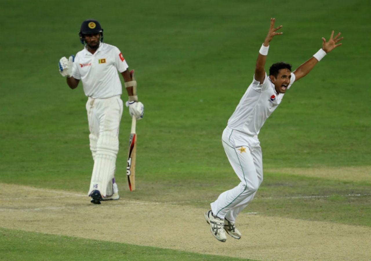 Mohammad Abbas is animated in an lbw appeal, Pakistan v Sri Lanka, 2nd Test, Dubai, 3rd day, October 8, 2017