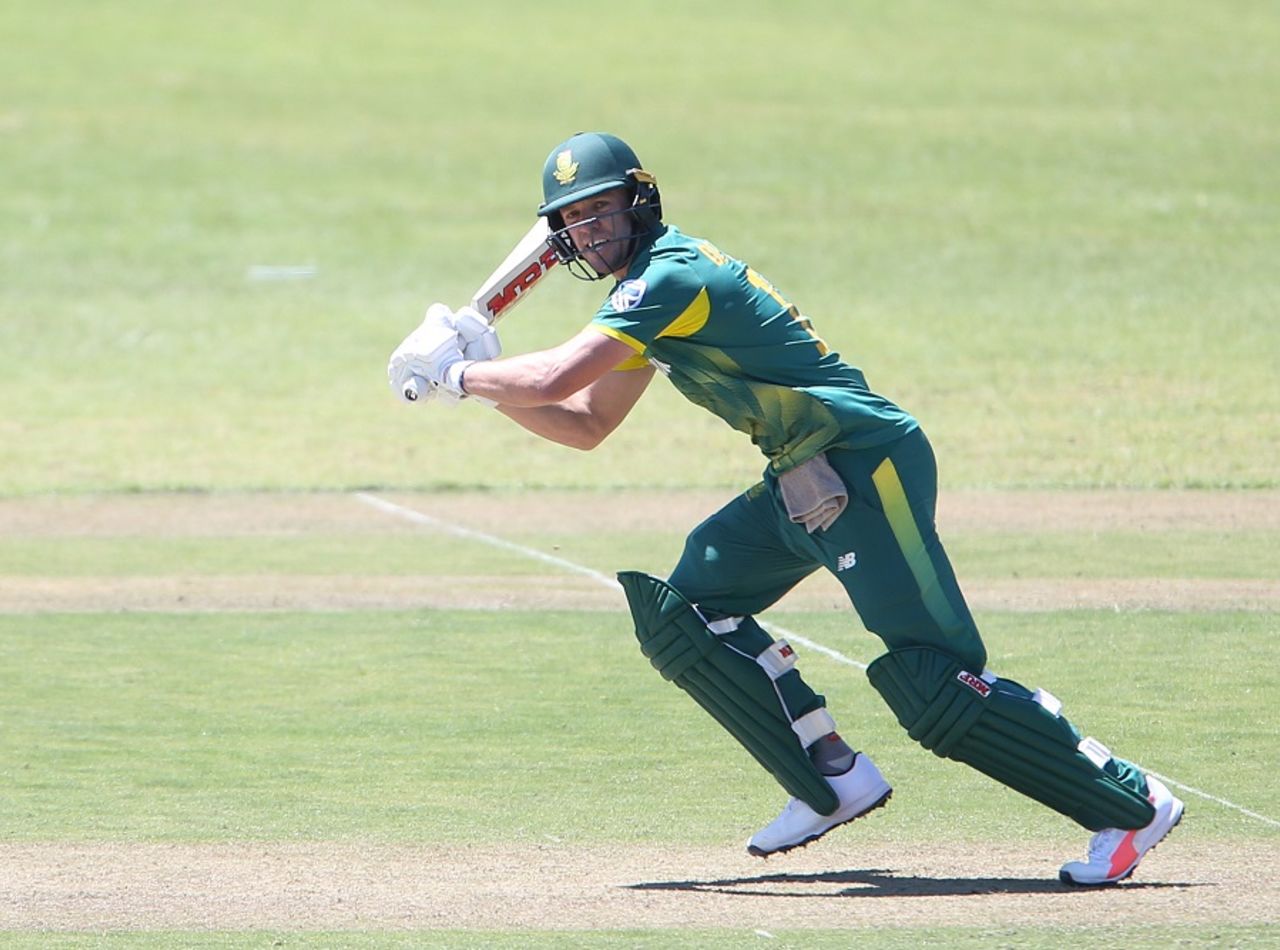 AB de Villiers marked his return with a 68-ball hundred, South Africa v Bangladesh, 2nd ODI, Paarl, October 18, 2017