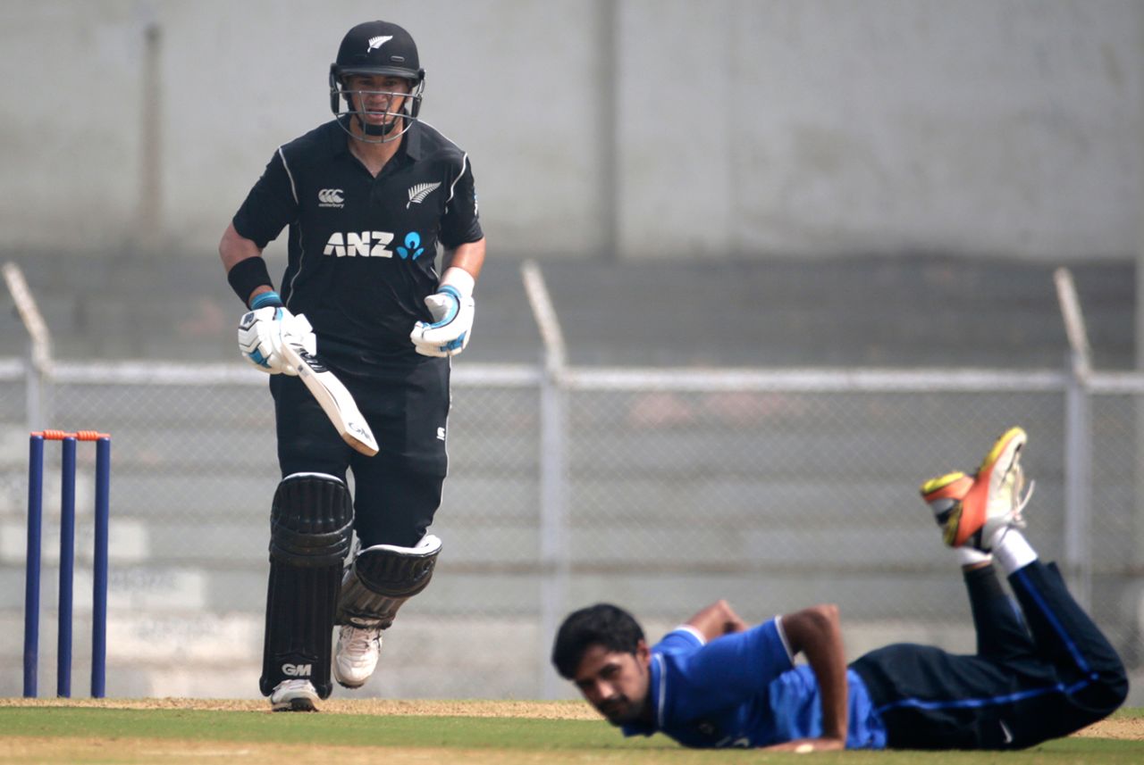 Ross Taylor put the opposition under pressure with a quick century, Indian Board President's XI v New Zealanders, tour match, Mumbai, October 19, 2017