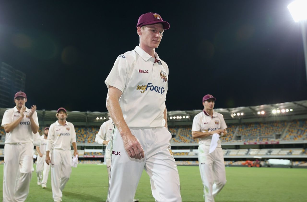 Brendan Doggett leads Queensland off the field, Victoria v Queensland, Sheffield Shield, Brisbane, 1st day, October 26, 207
